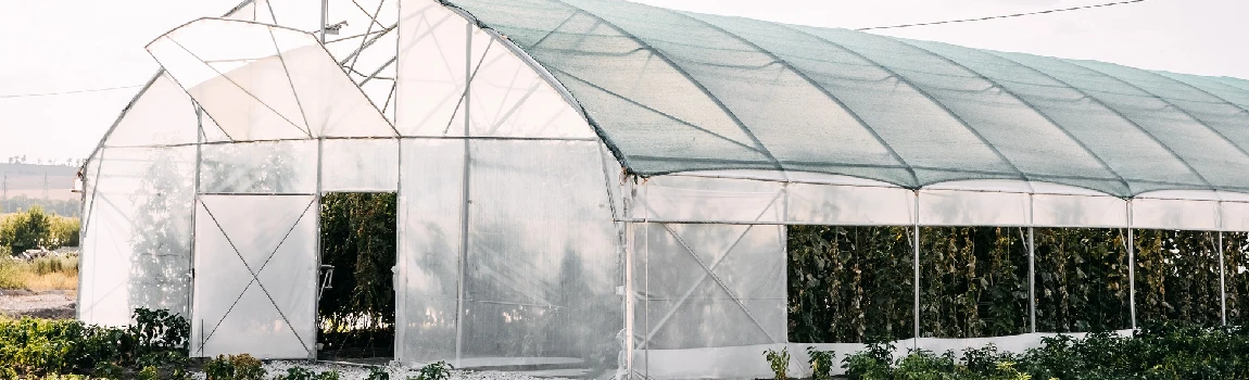 Safe And Reliable Glass Greenhouse in Scott