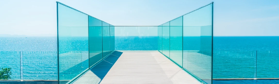 Customized Glass Pool Fence Repair Services in Wilmott